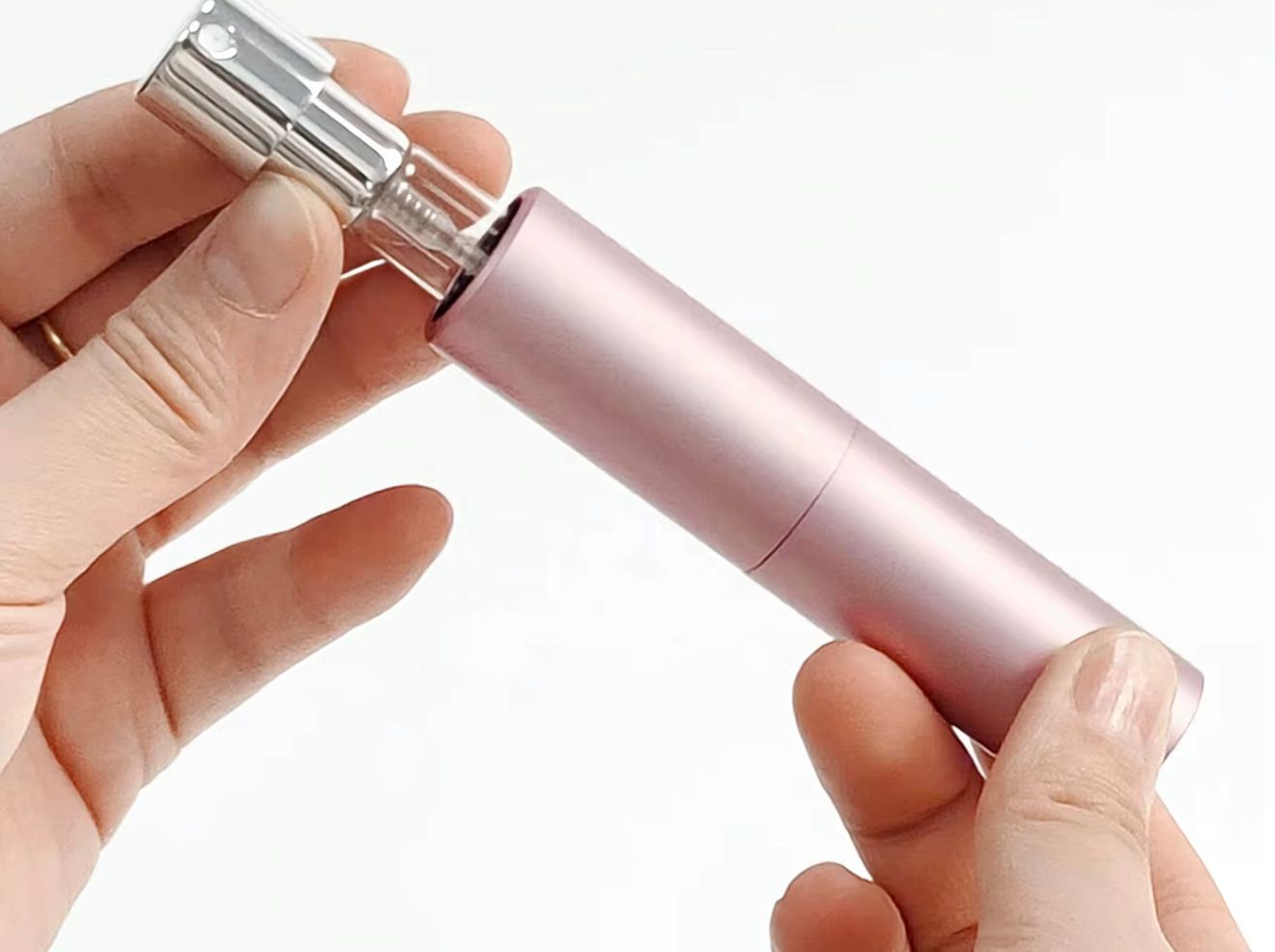 Metal Perfume Atomizer. Refillable Perfume Spray Bottle